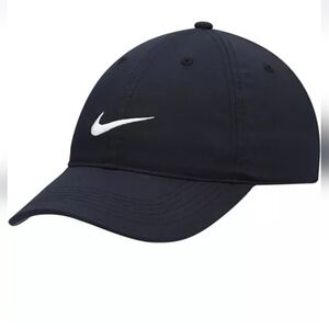Nike Heritage86 dry fit black golf hat